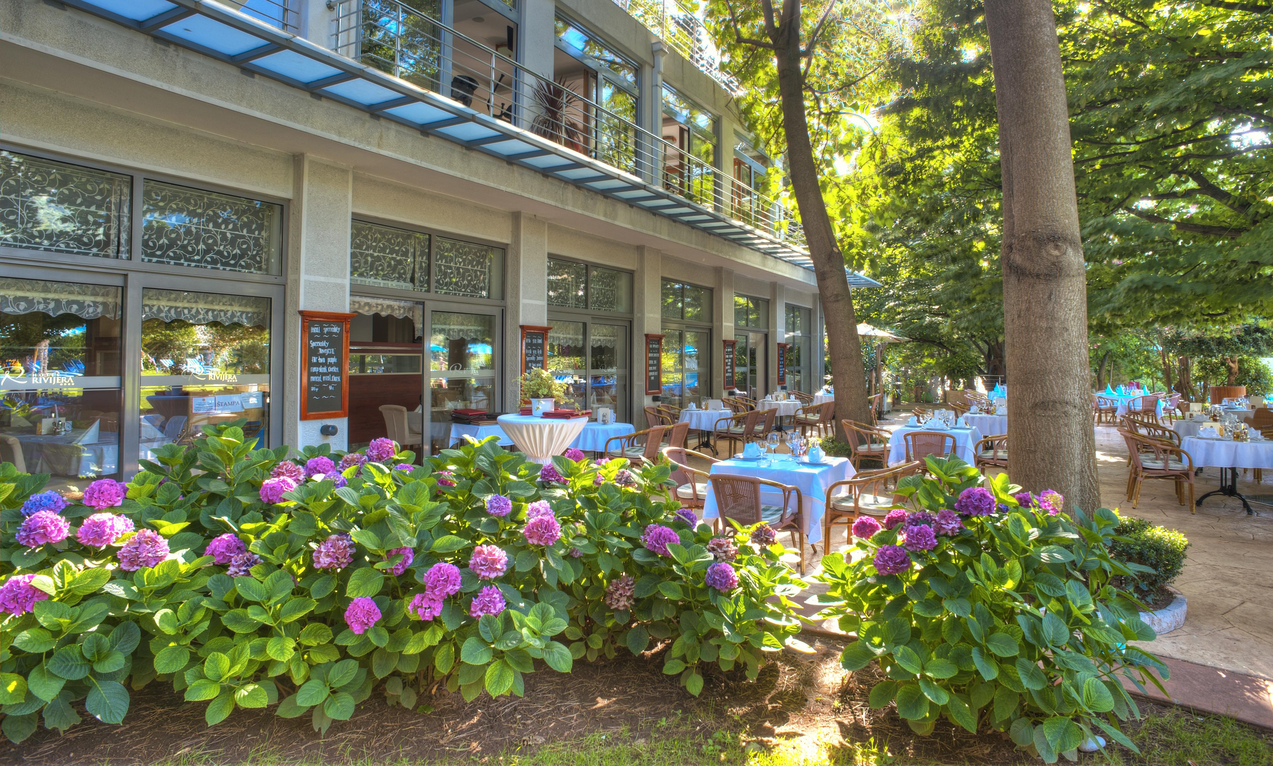 Hotel Rivijera Petrovac Ngoại thất bức ảnh