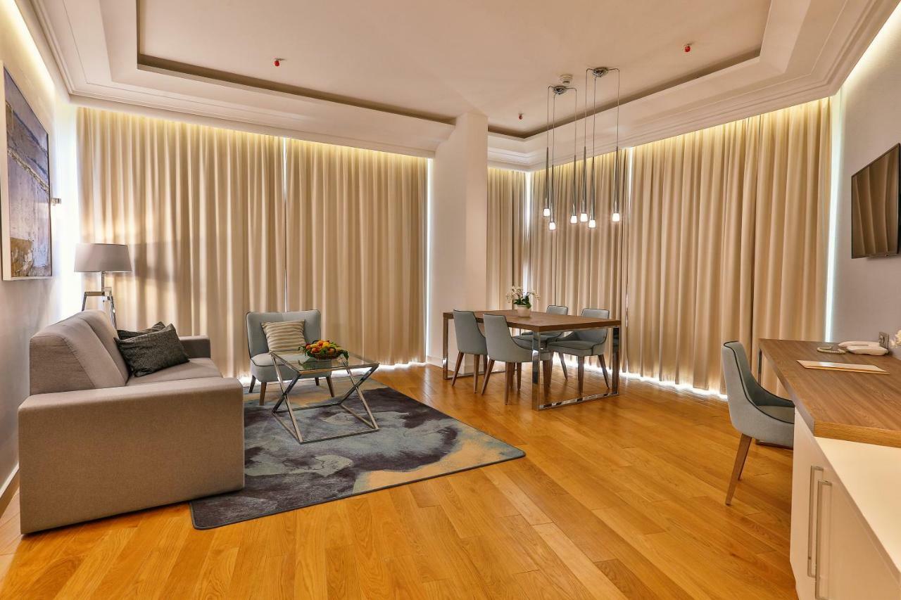 Hotel Rivijera Petrovac Ngoại thất bức ảnh